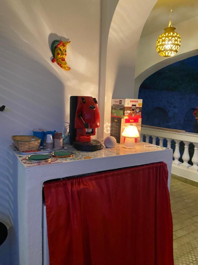 Villa Martina Suite Apartament Lacco Ameno  Екстериор снимка